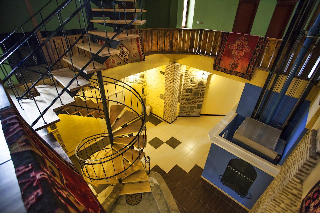 Royal Batoni Hotel Kvareli Kültér fotó